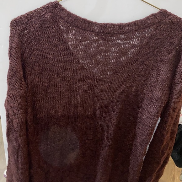 LOT OF 4 HOLLISTER CARDIGAN AMERICAN EAGLE CARDIGAN AND SWEATER CHAROLETTE RUSSE - Picture 10 of 14